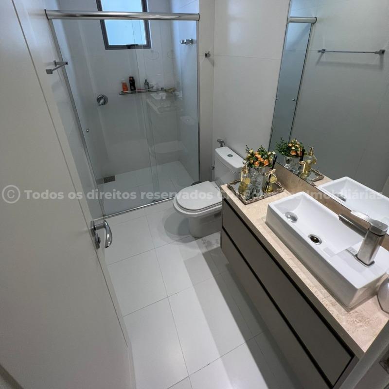 Foto do imóvel Apartamento á venda com 4 suítes e 3 vagas de garagem no Baturité na Barra Sul de Balneário Camboriú