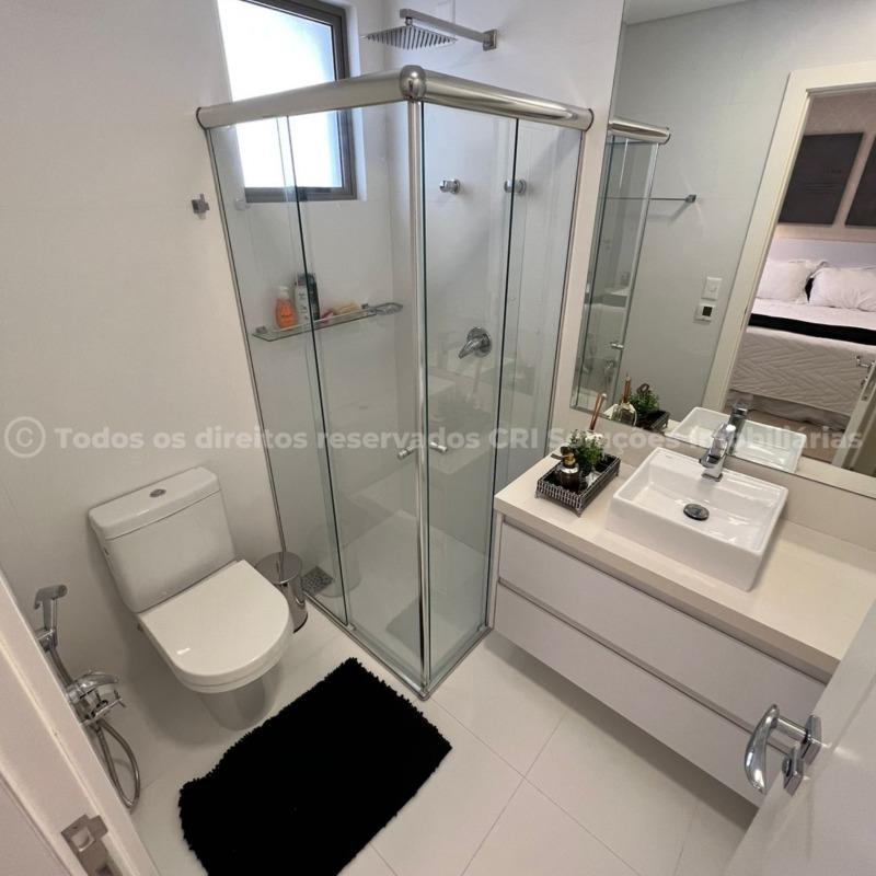 Foto do imóvel Apartamento á venda com 4 suítes e 3 vagas de garagem no Baturité na Barra Sul de Balneário Camboriú