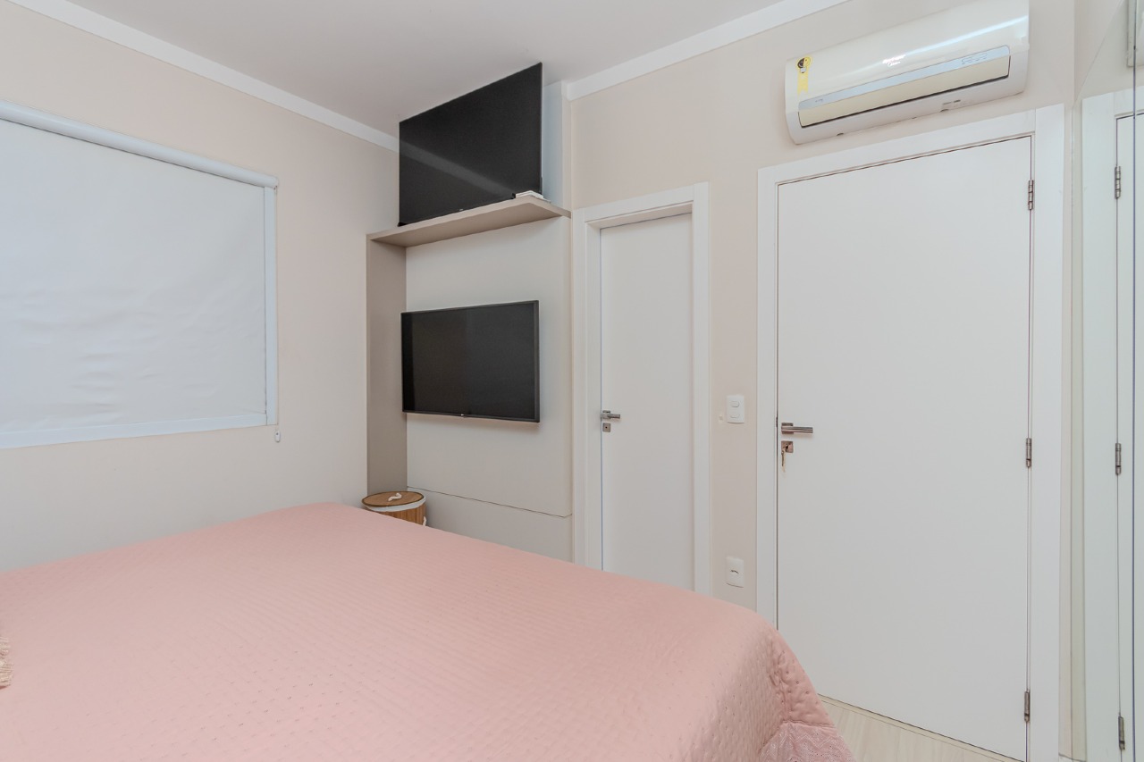 Foto do imóvel Apartamento com 03 dormitórios no Roverè Della Luna em Balneário Camboriú