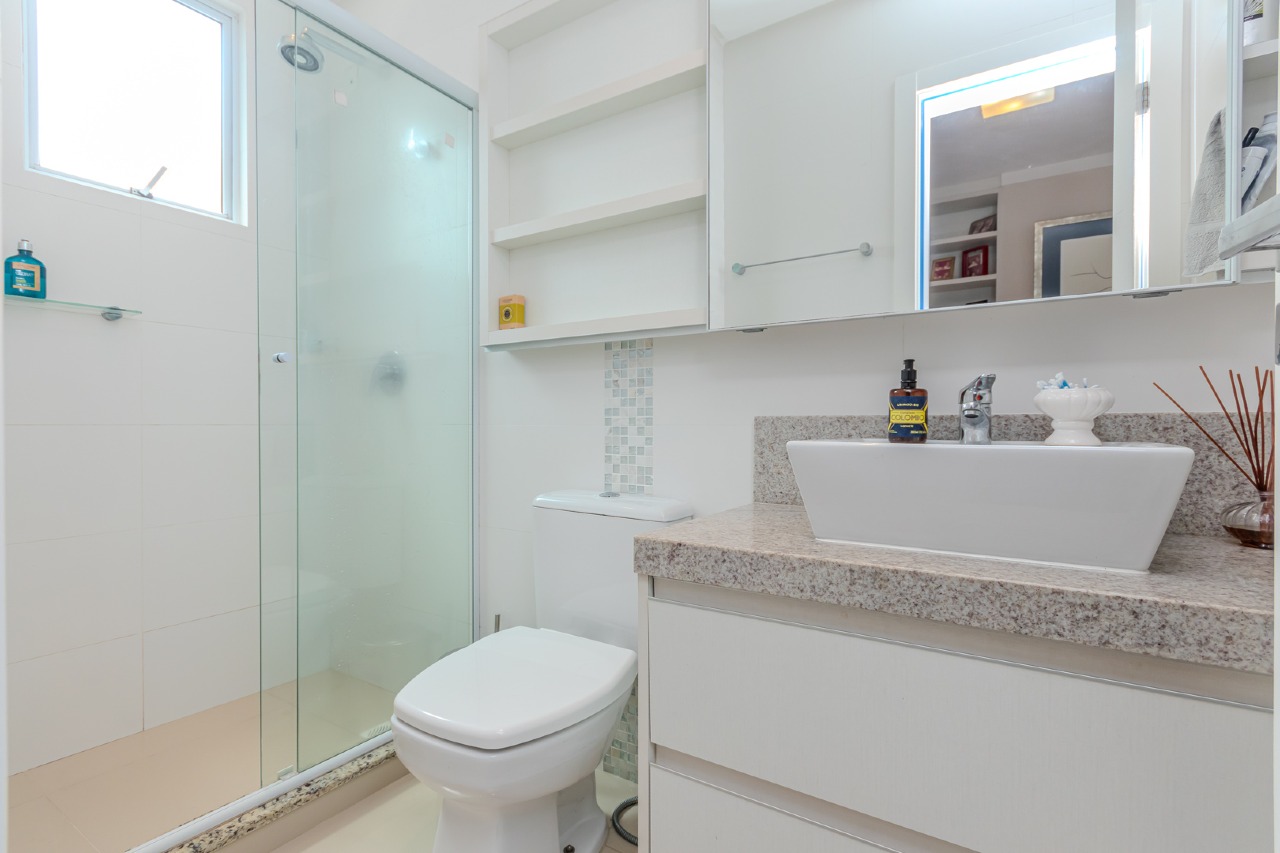 Foto do imóvel Apartamento com 03 dormitórios no Roverè Della Luna em Balneário Camboriú