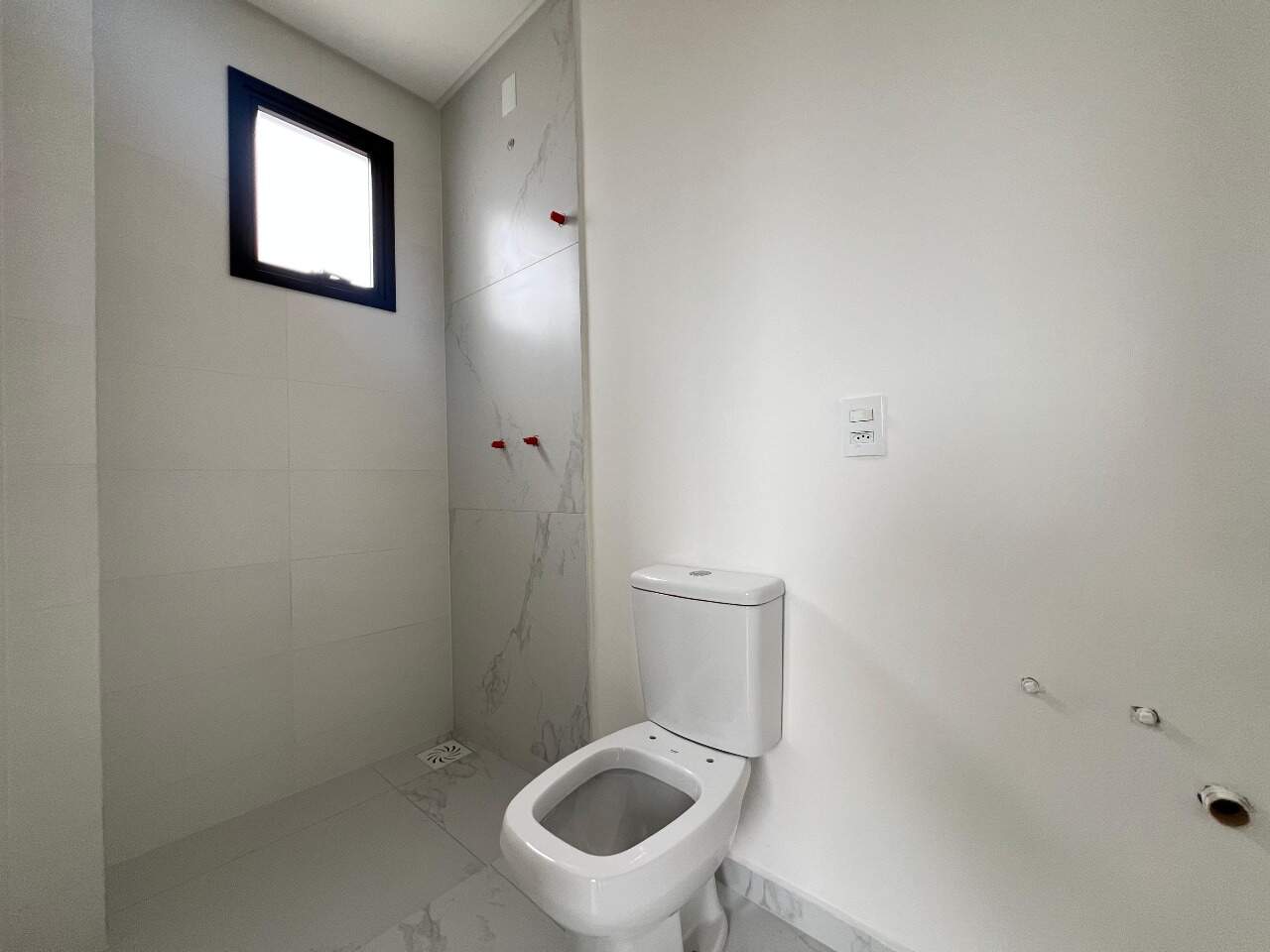 Foto do imóvel Apartamento de 3 Suítes no Ilha de Creta Meia Praia Itapema