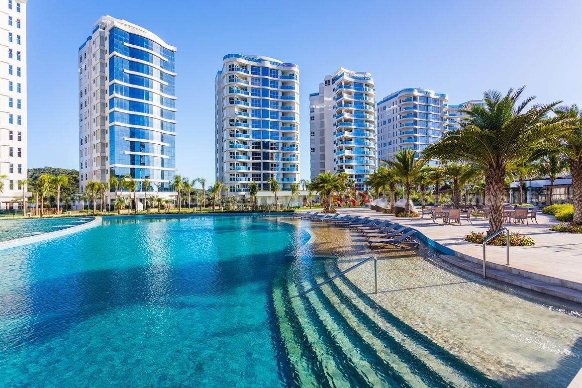 Foto do imóvel Apartamento no Brava Home Resort Itajaí com 4 suítes, 207m²