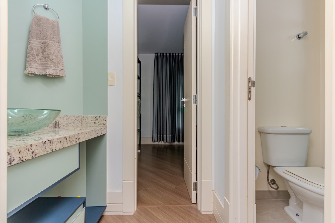 Foto do imóvel Apartamento Mobiliado á venda com 03 Dormitórios no Esquina Di Parma em Balneário Camboriú