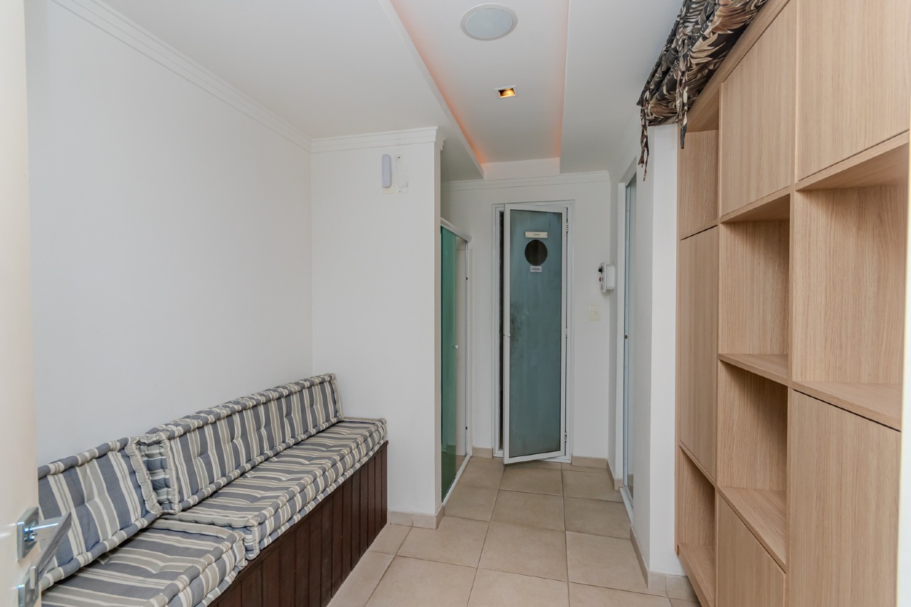 Foto do imóvel Apartamento Mobiliado á venda com 03 Dormitórios no Esquina Di Parma em Balneário Camboriú