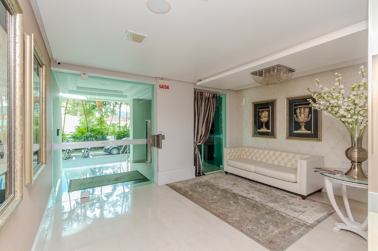 Foto do imóvel Apartamento Mobiliado á venda com 03 Dormitórios no Esquina Di Parma em Balneário Camboriú