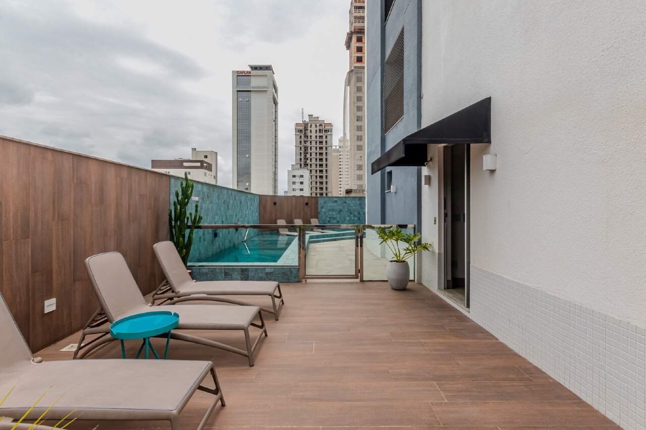 Apartamento com 03 Dormitórios no Edifício Green Ocean no Centro em Balneário Camboriú