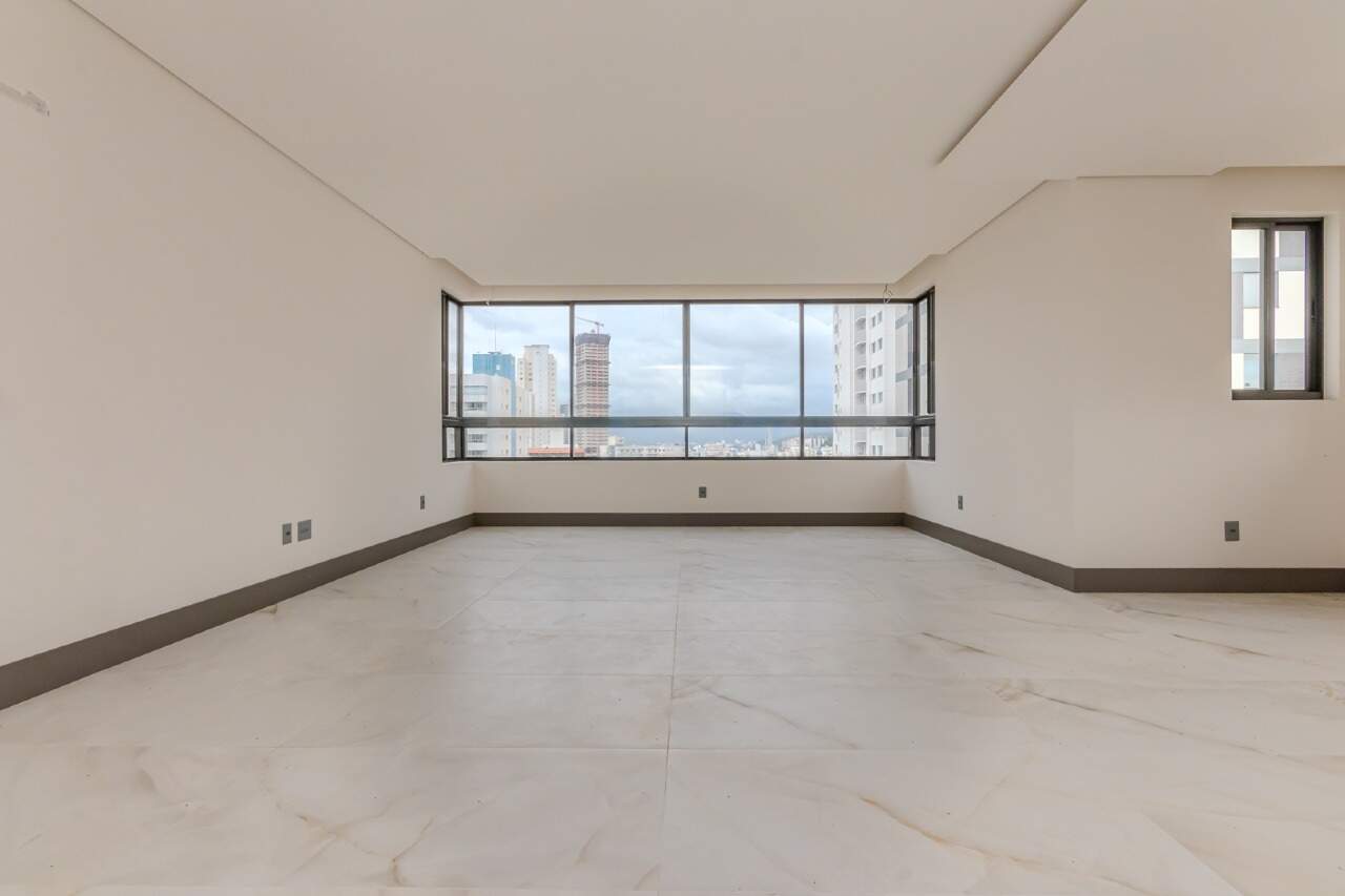 Foto do imóvel Apartamento com 03 Dormitórios no Edifício Green Ocean em Balneário Camboriú