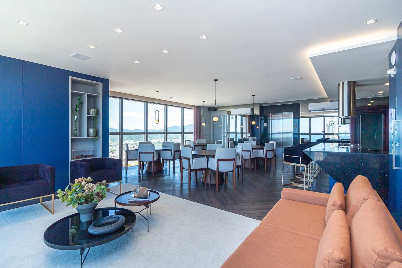 Foto do imóvel Apartamento Mobiliado com 03 Suítes á venda no Edifício Ocean Breeze em Balneário Camboriú