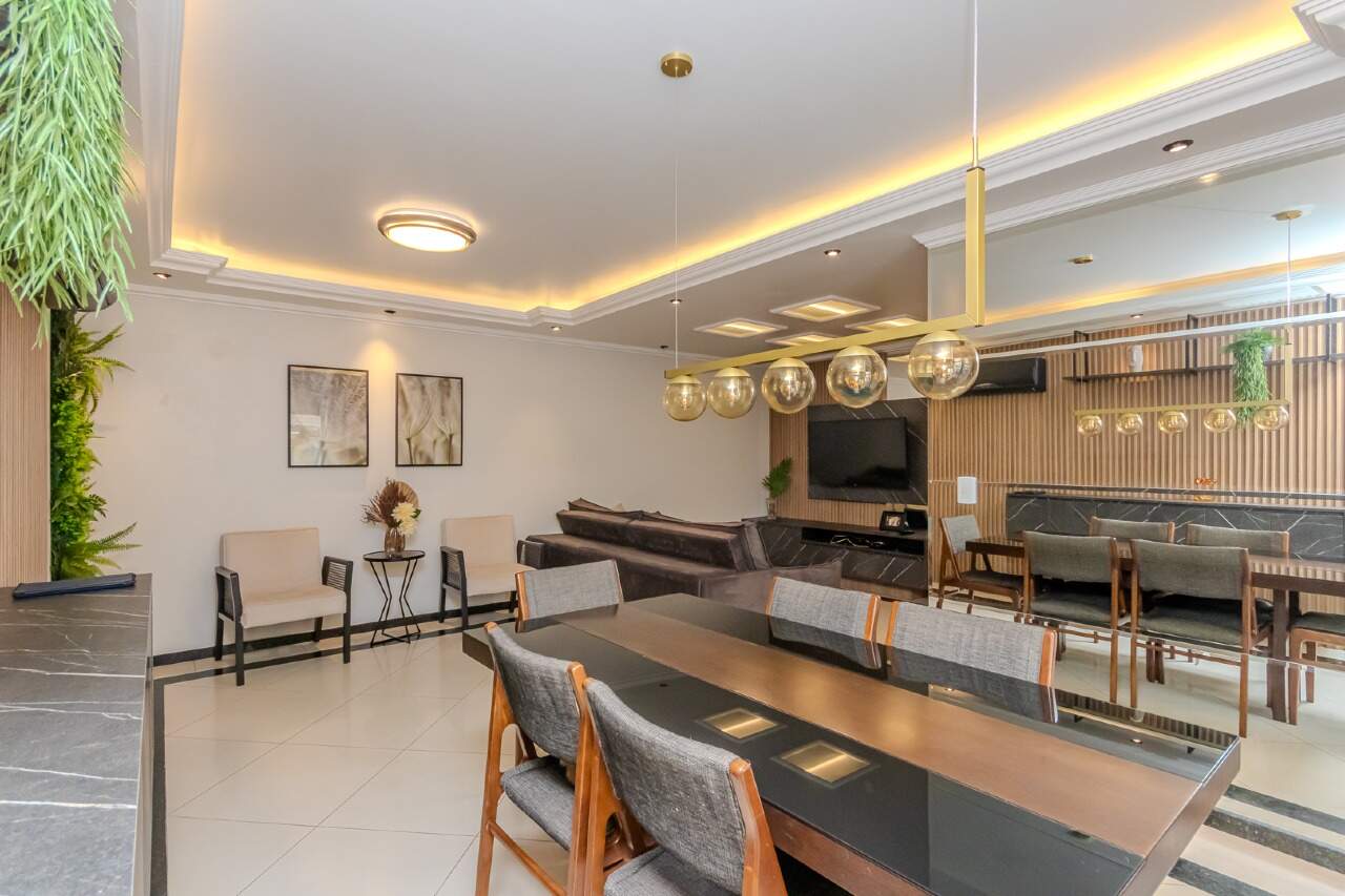 Foto do imóvel Apartamento á venda com 03 Dormitórios no Edifício Mayara em Balneário Camboriú