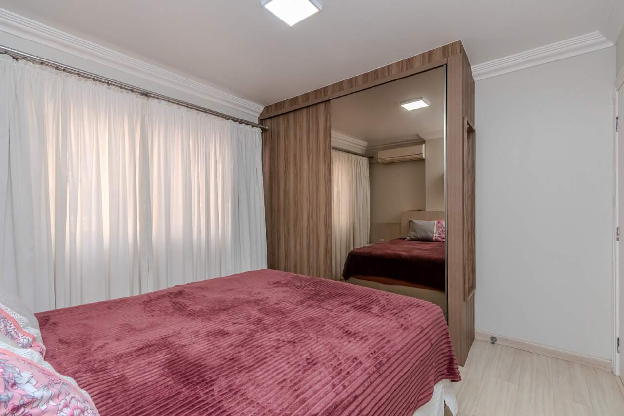 Foto do imóvel Apartamento á venda com 03 Dormitórios no Edifício Mayara em Balneário Camboriú