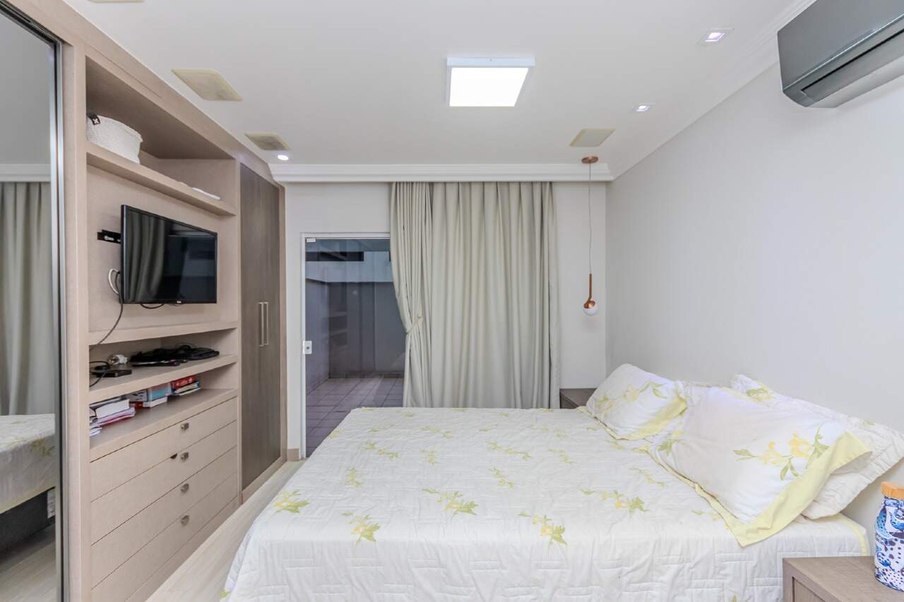 Foto do imóvel Apartamento á venda com 03 Dormitórios no Edifício Mayara em Balneário Camboriú