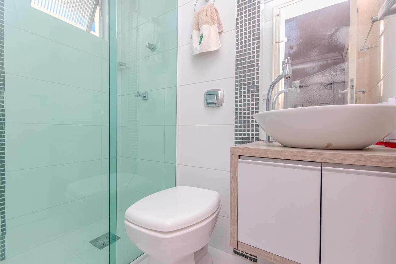 Foto do imóvel Apartamento á venda com 03 Dormitórios no Edifício Mayara em Balneário Camboriú