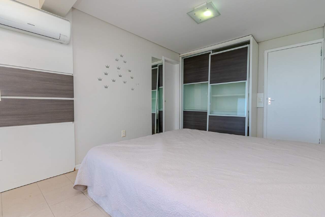 Foto do imóvel Cobertura Triplex Frente Mar á venda com 05 Suítes no Edifício Marquês de Olinda em Balneário Camboriú