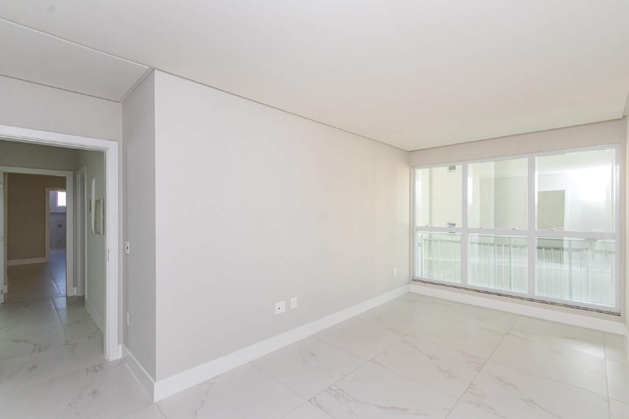 Foto do imóvel Apartamento no Garden Square com 3 suítes, varanda gourmet e 3 vagas – Meia Praia, Itapema