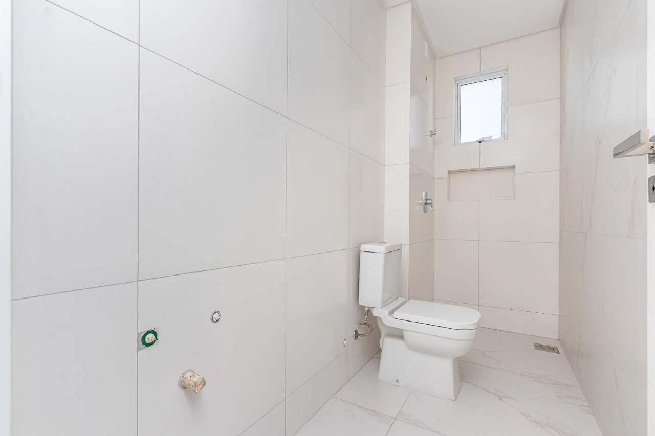 Foto do imóvel Apartamento no Garden Square com 3 suítes, varanda gourmet e 3 vagas – Meia Praia, Itapema