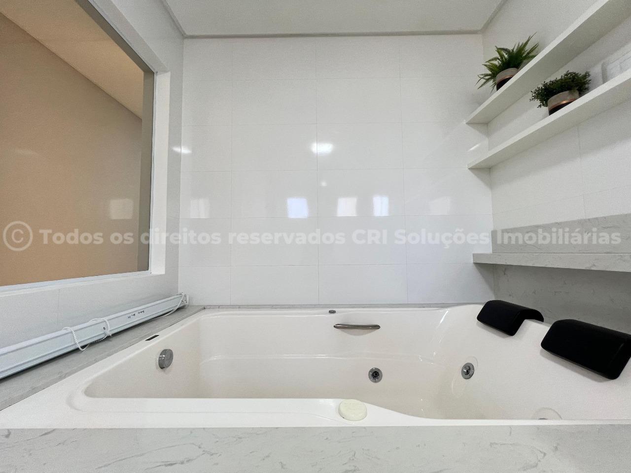 Foto do imóvel Apartamento Mobiliado na Quadra do mar em Meia Praia/Itapema