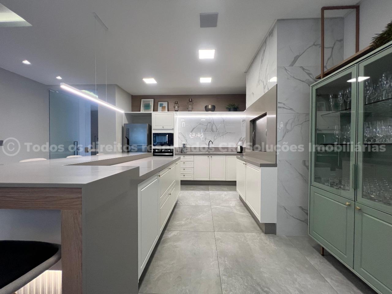 Foto do imóvel Apartamento Mobiliado na Quadra do mar em Meia Praia/Itapema