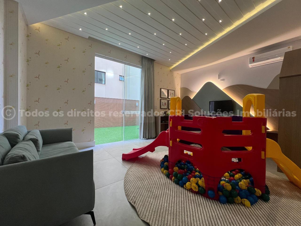 Foto do imóvel Apartamento Mobiliado na Quadra do mar em Meia Praia/Itapema