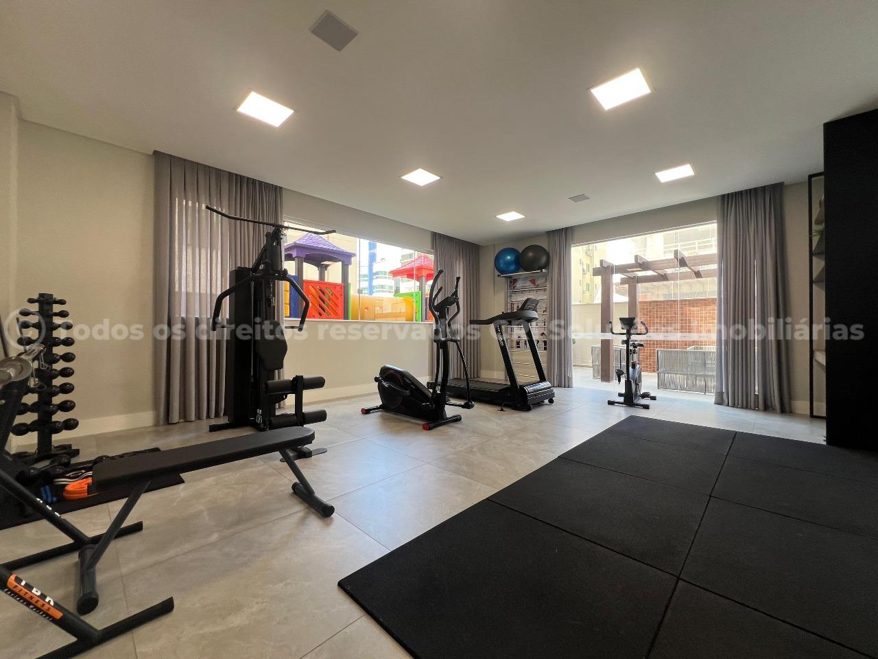 Foto do imóvel Apartamento Mobiliado na Quadra do mar em Meia Praia/Itapema