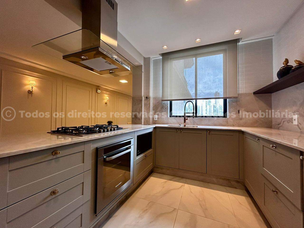 Foto do imóvel Apartamento 2 suítes em Balneário Perequê em Porto Belo