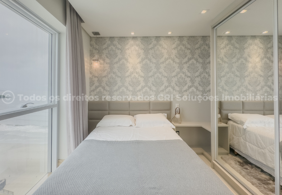 Foto do imóvel Cobertura Duplex Mobiliada com 03 Suítes Frente Mar á venda no Edifício Gran Felicitá em Balneário Camboriú