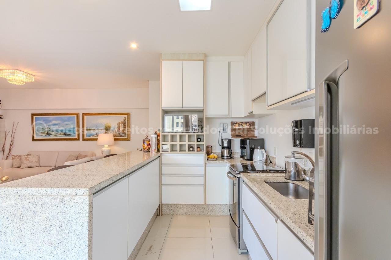 Foto do imóvel Apartamento no Mont Saint Michel Residence Balneário Camboriú – 121m², 3 dormitórios e 2 vagas